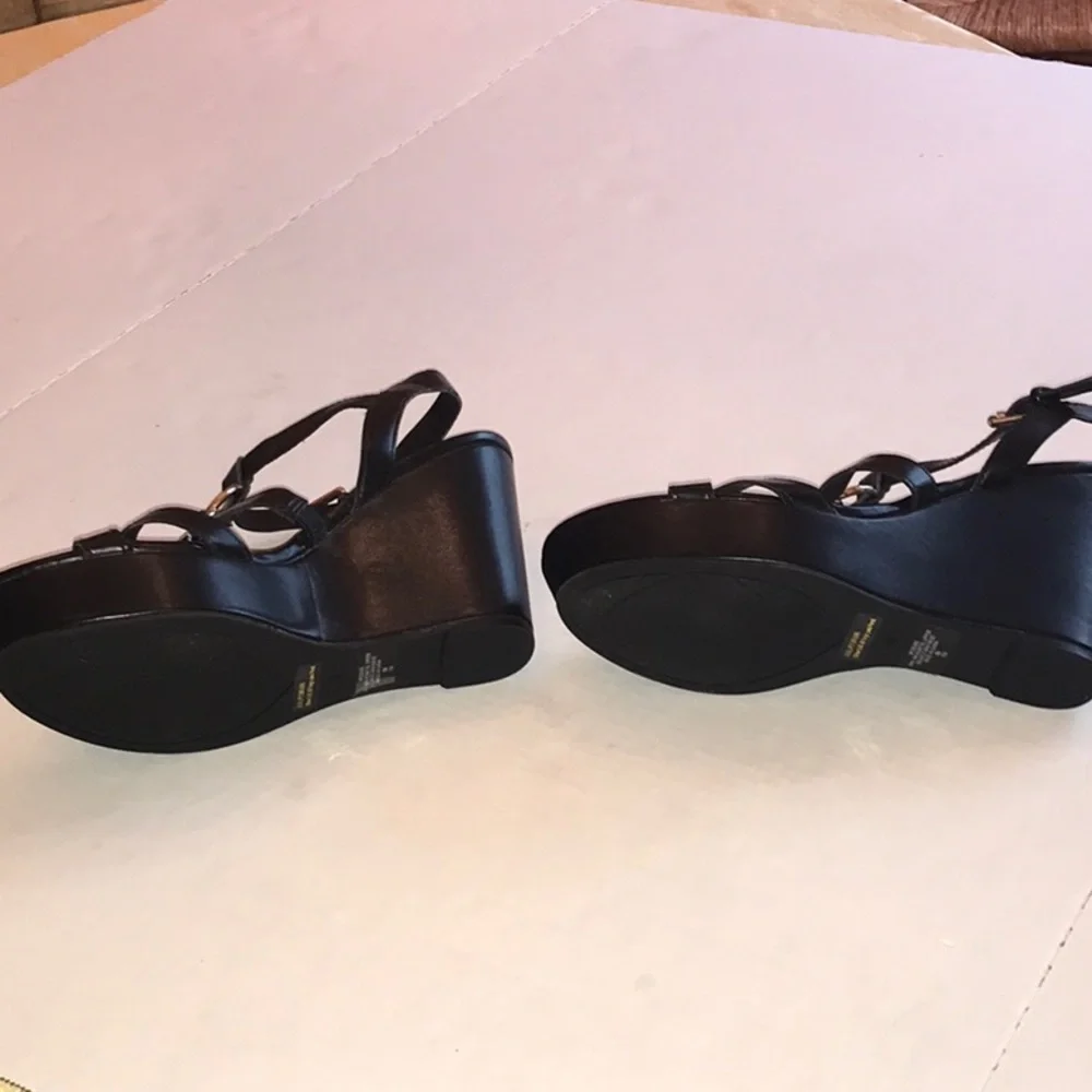 Marc Fisher platform shoes